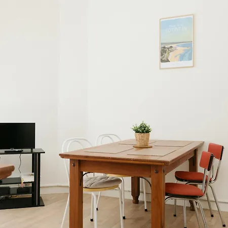 Appartement Avec Balconnet Et Vue *