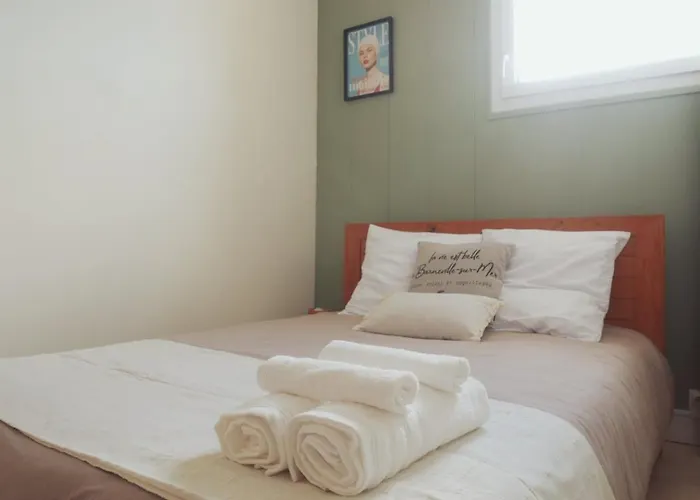 Appartement Avec Balconnet Et Vue *