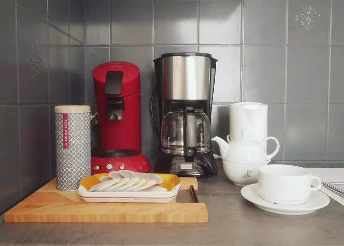 Appartement Avec Balconnet Et Vue *